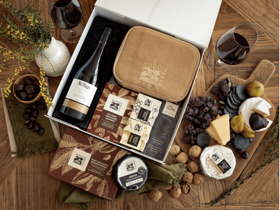 Luxury Cheese & Chocolate Hamper with Shiraz